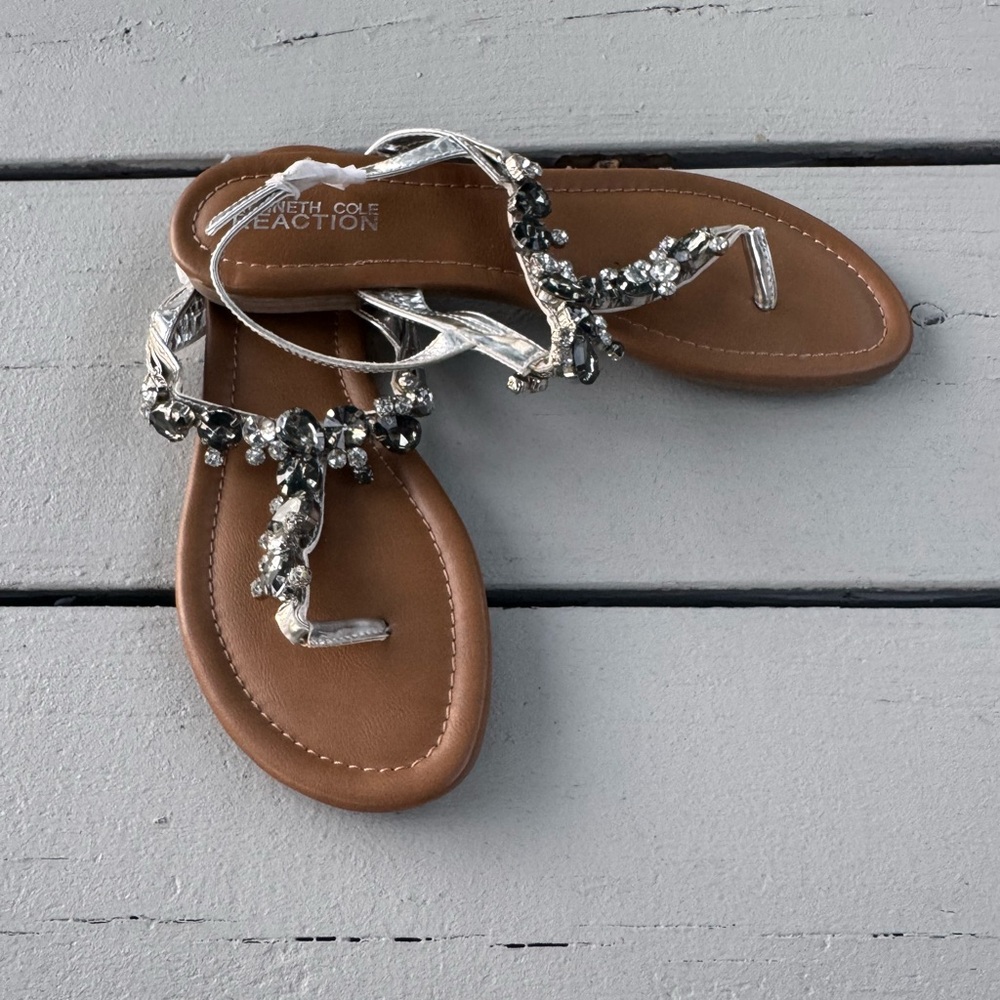Kenneth Cole Reaction Women’s Drag Fire Sandals – Silver Crystal Thong Style S/8 - Picture 6 of 12
